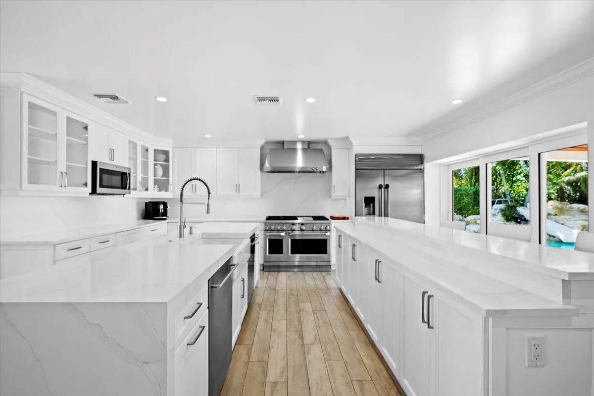 Kitchen with Double Oven