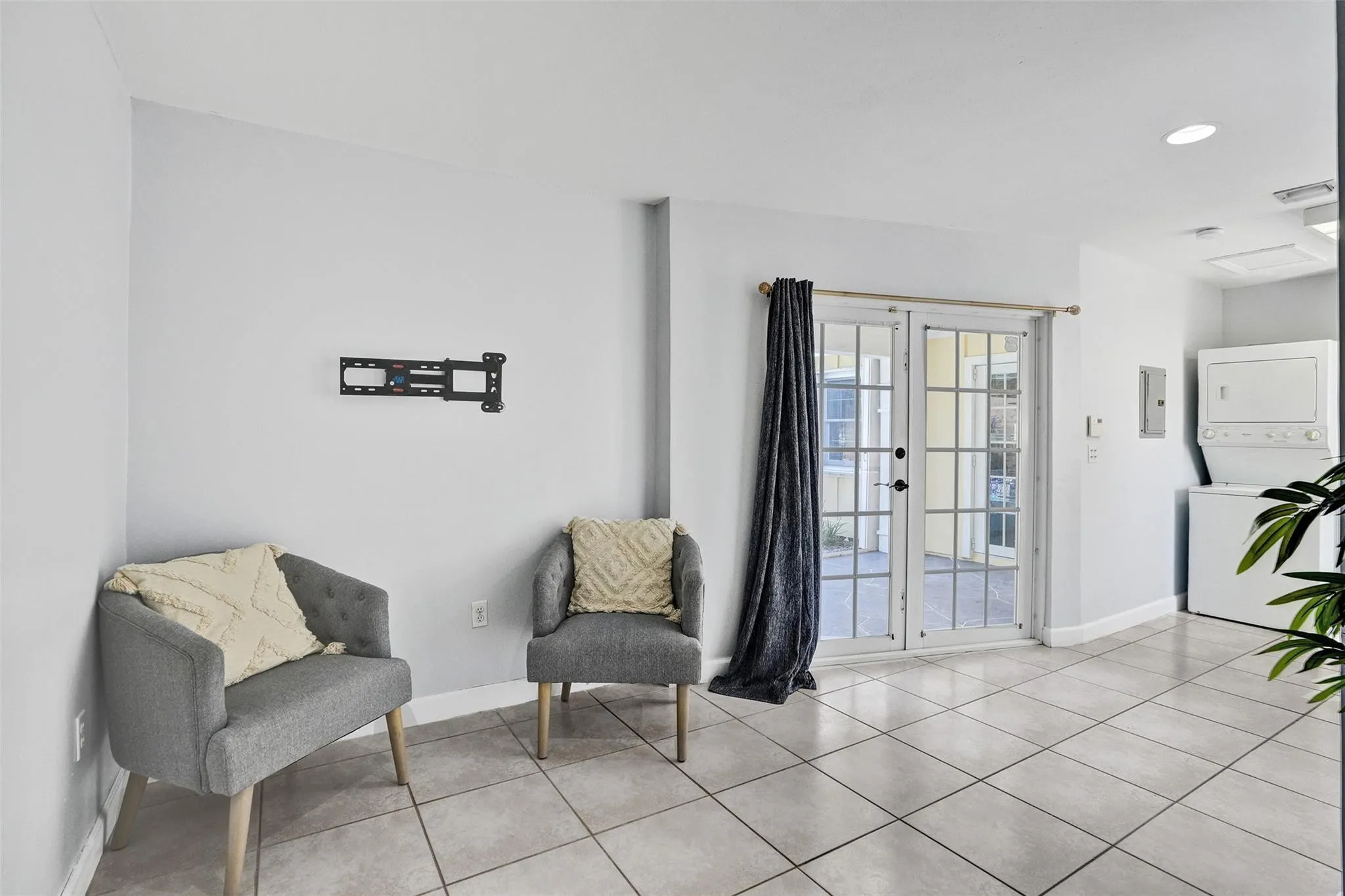 Property photo 70