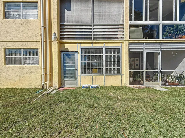 8225 Sunrise Lakes Boulevard #110-58