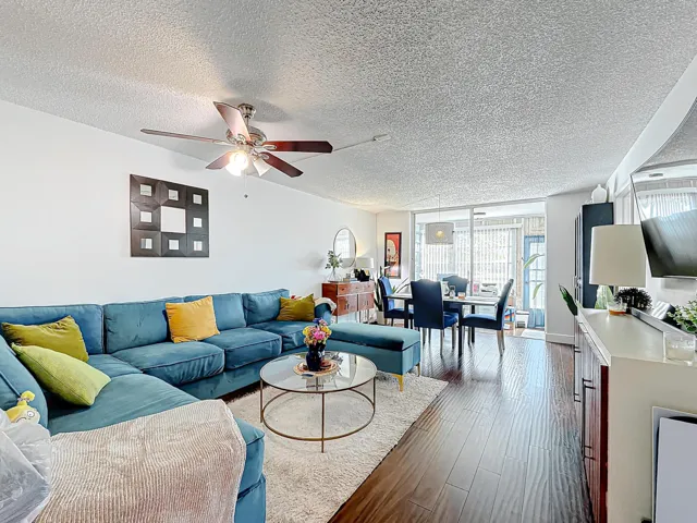 8225 Sunrise Lakes Boulevard #110-28