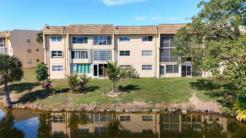 8225 Sunrise Lakes Boulevard #110-63