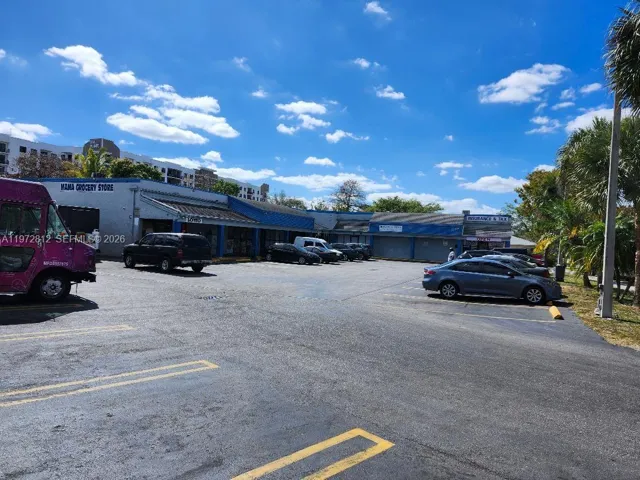 Shopping Plaza