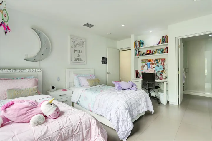 Second bedroom