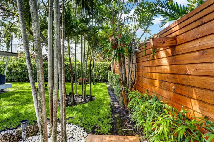 Exterior shower