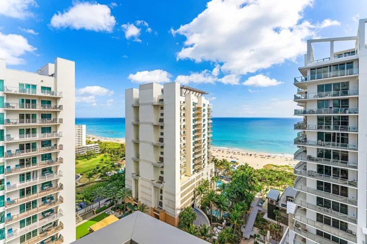 040-3100NorthOceanDrive-1702P-RivieraBea
