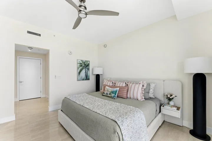 016-3100NorthOceanDrive-1702P-RivieraBea