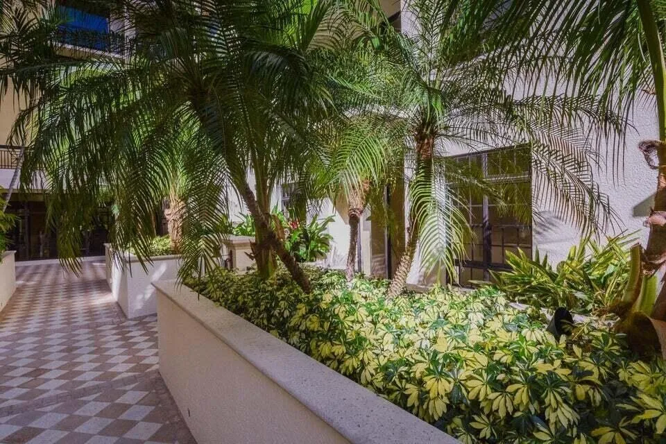Property photo 28