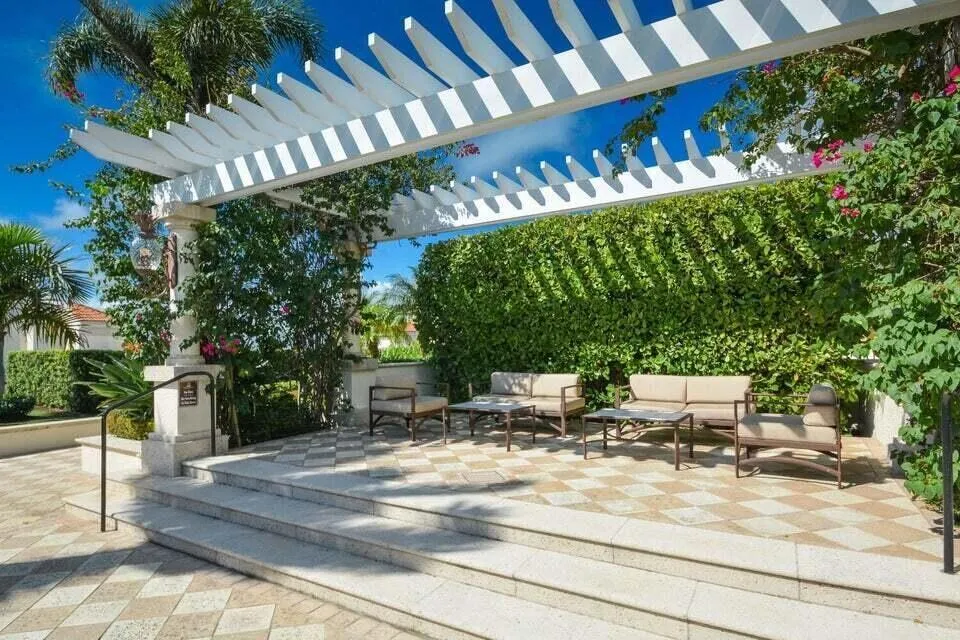 Property photo 38