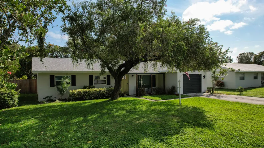 186 23rd Avenue, Vero Beach, FL 32962