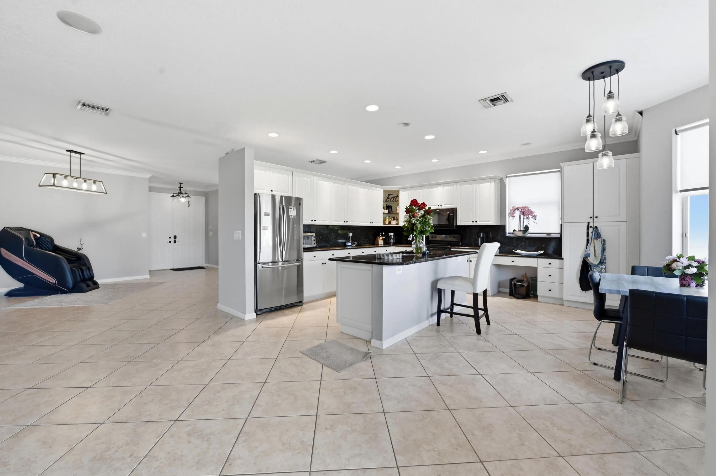 17 Kitchen 02