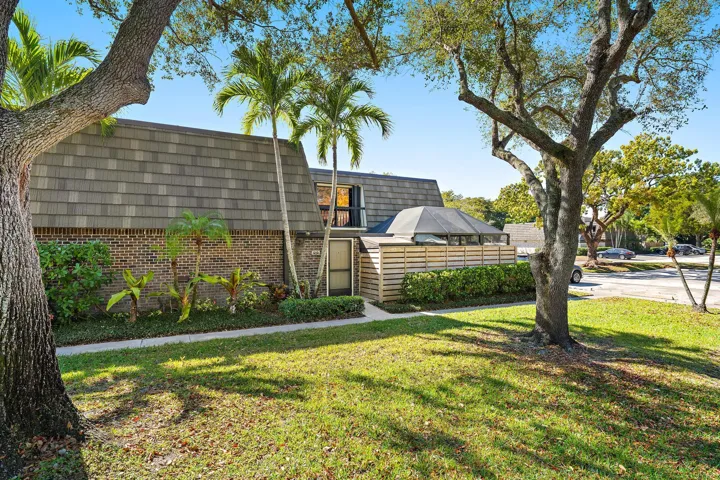 1213 12th Terrace Front