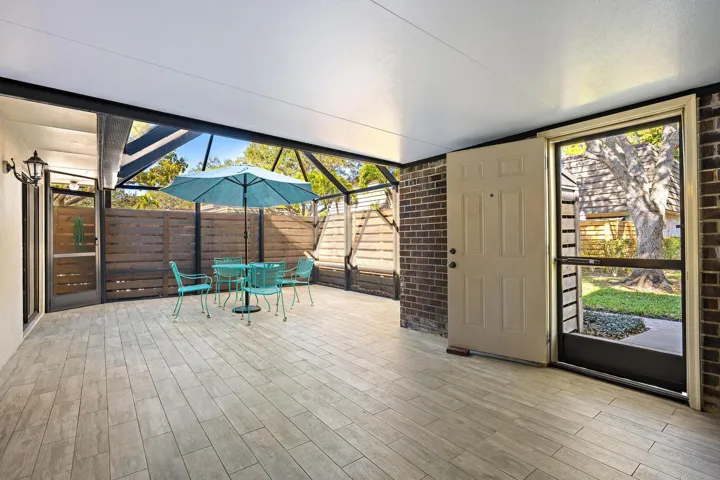 1213 12th Terrace-Covered Patio