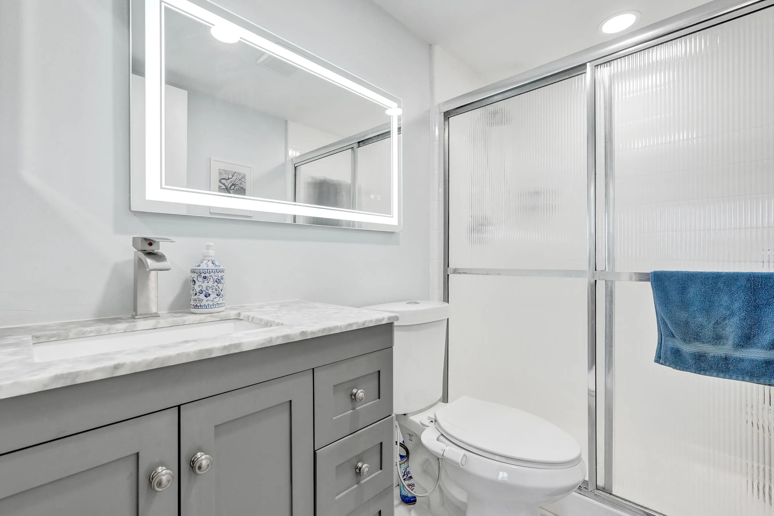 Main Bathroom