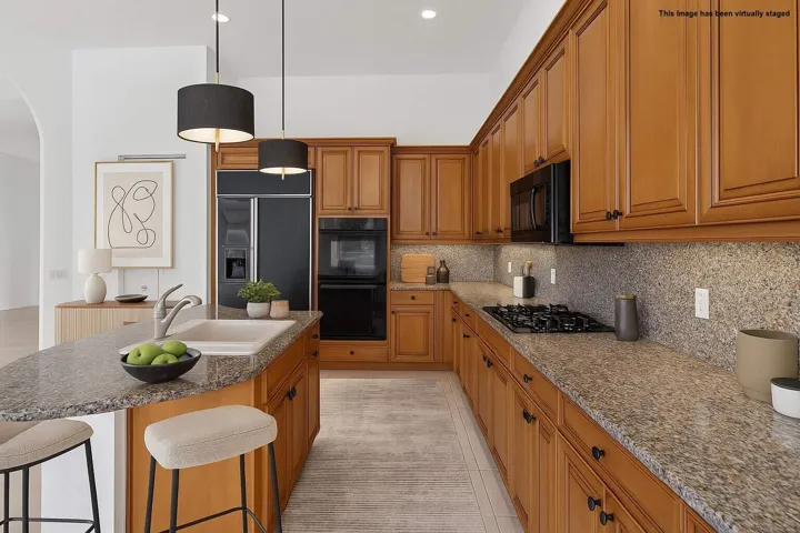 staged-17-web-or-mls-8I8A0389-modern