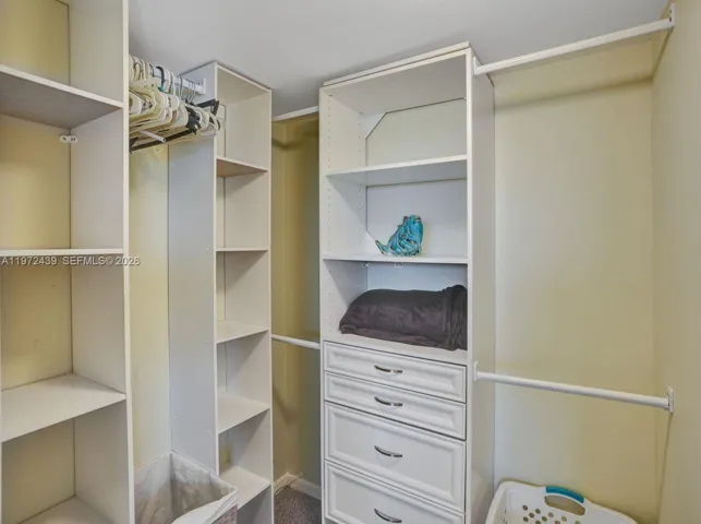 Organizational closets in primary
