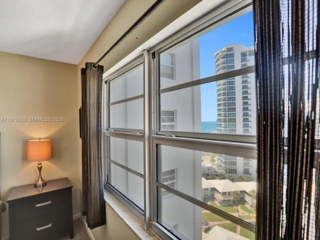 Guest bedroom view to the South of ocean