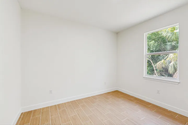 8050-97th-Ct-Vero-Beach-FL-32967-0503202