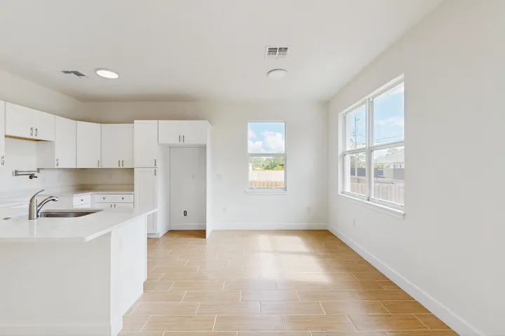 8050-97th-Ct-Vero-Beach-FL-32967-0503202