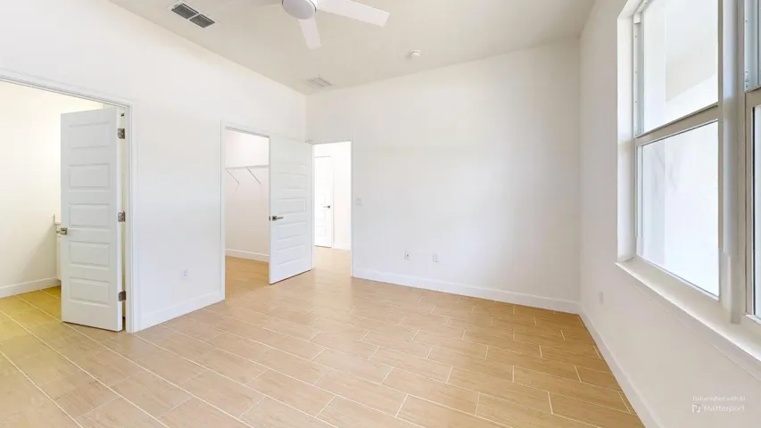 8050-97th-Ct-Vero-Beach-FL-32967-Bedroom