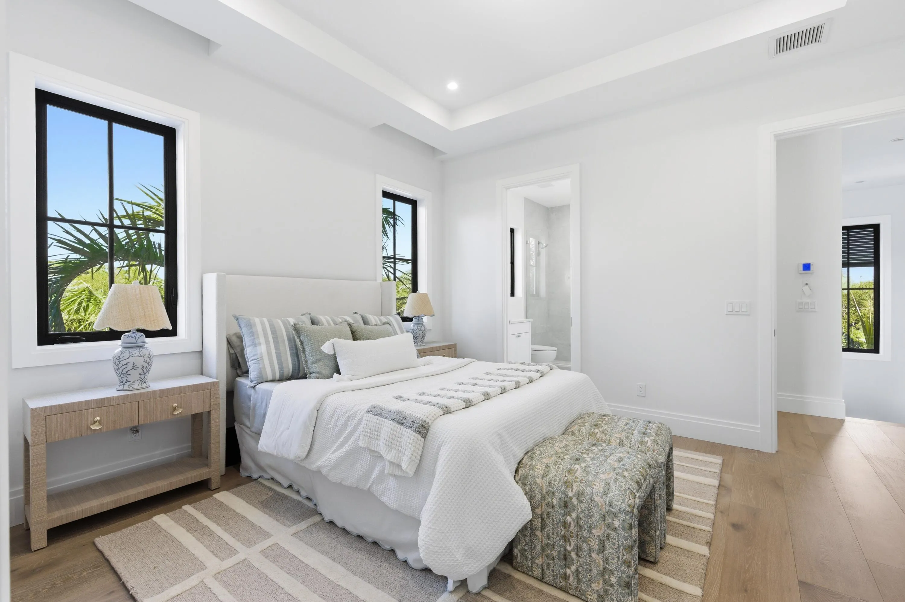 GUEST BEDROOM 5 - 2ND FLOOR