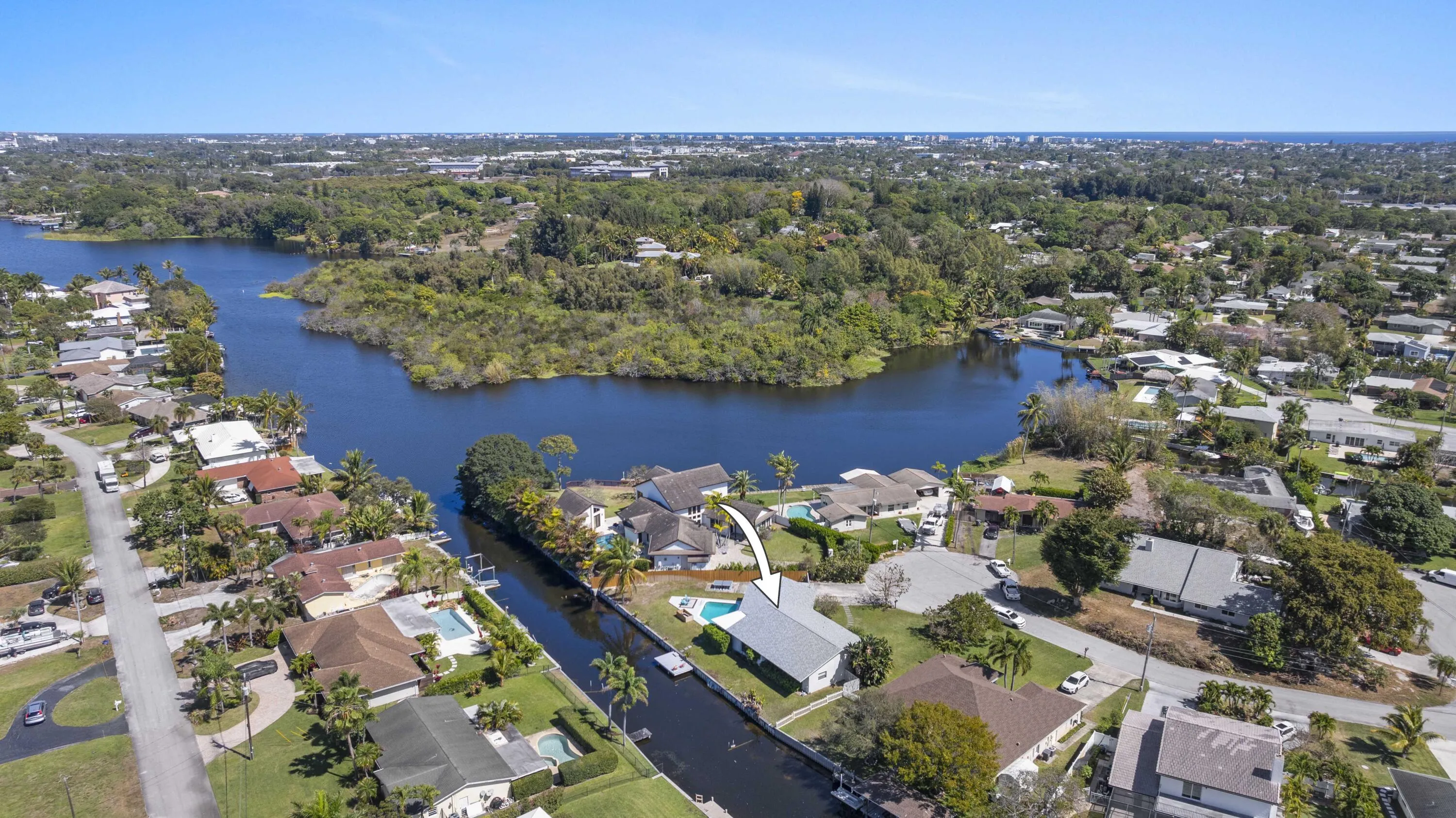 6797 Bayshore Drive Aerial