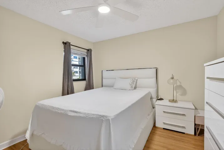 2ND BEDROOM GIVES YOU PLENTY OF ROOM