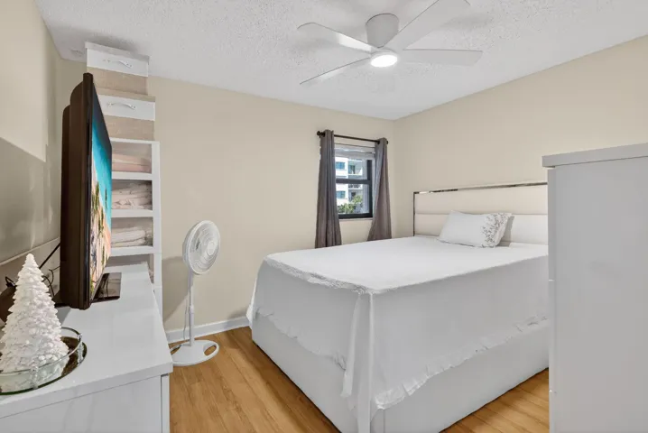 2ND BEDROOM GIVES YOU PLENTY OF ROOM