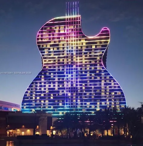 Hard Rock Cafe 9.7 miles