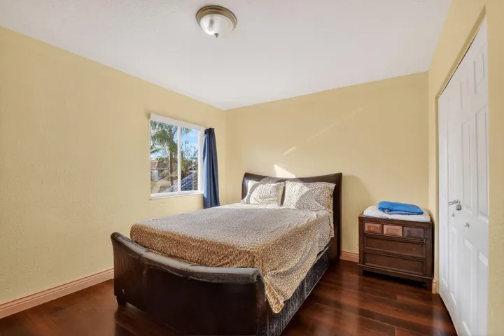 guest bed