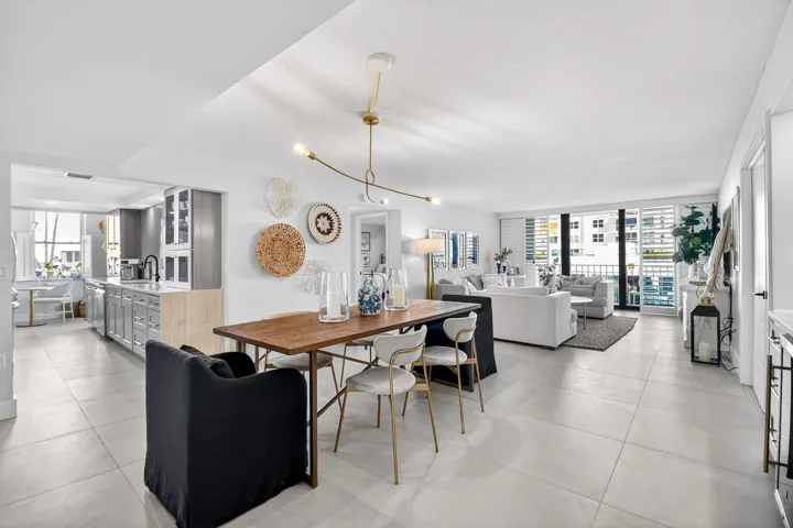 Dining Room/Living Room