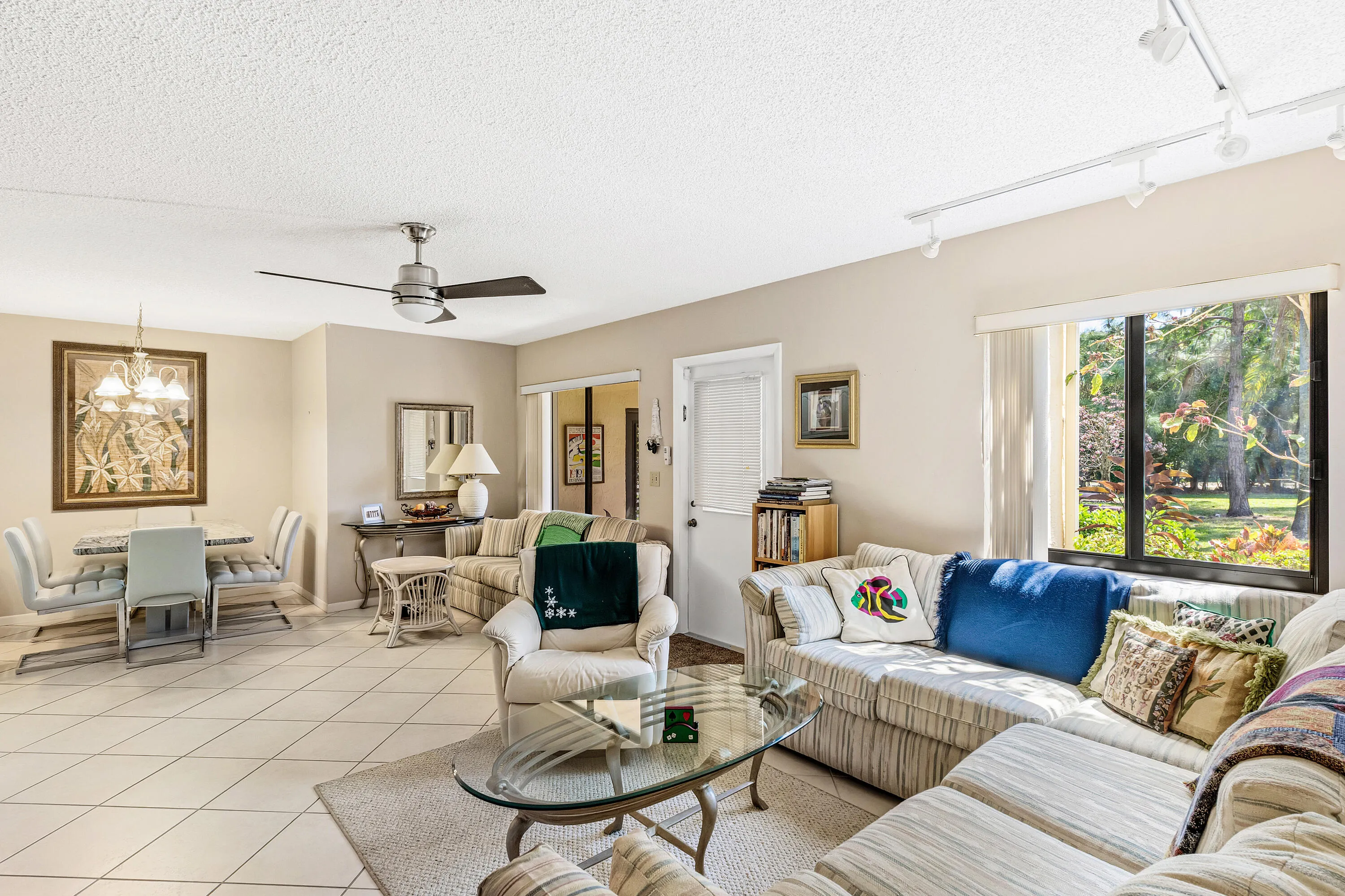 013-314KnottyPineCircle-C1-Greenacres-FL