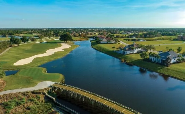 tesoro-club-pg-golf-course-bridge-homes-