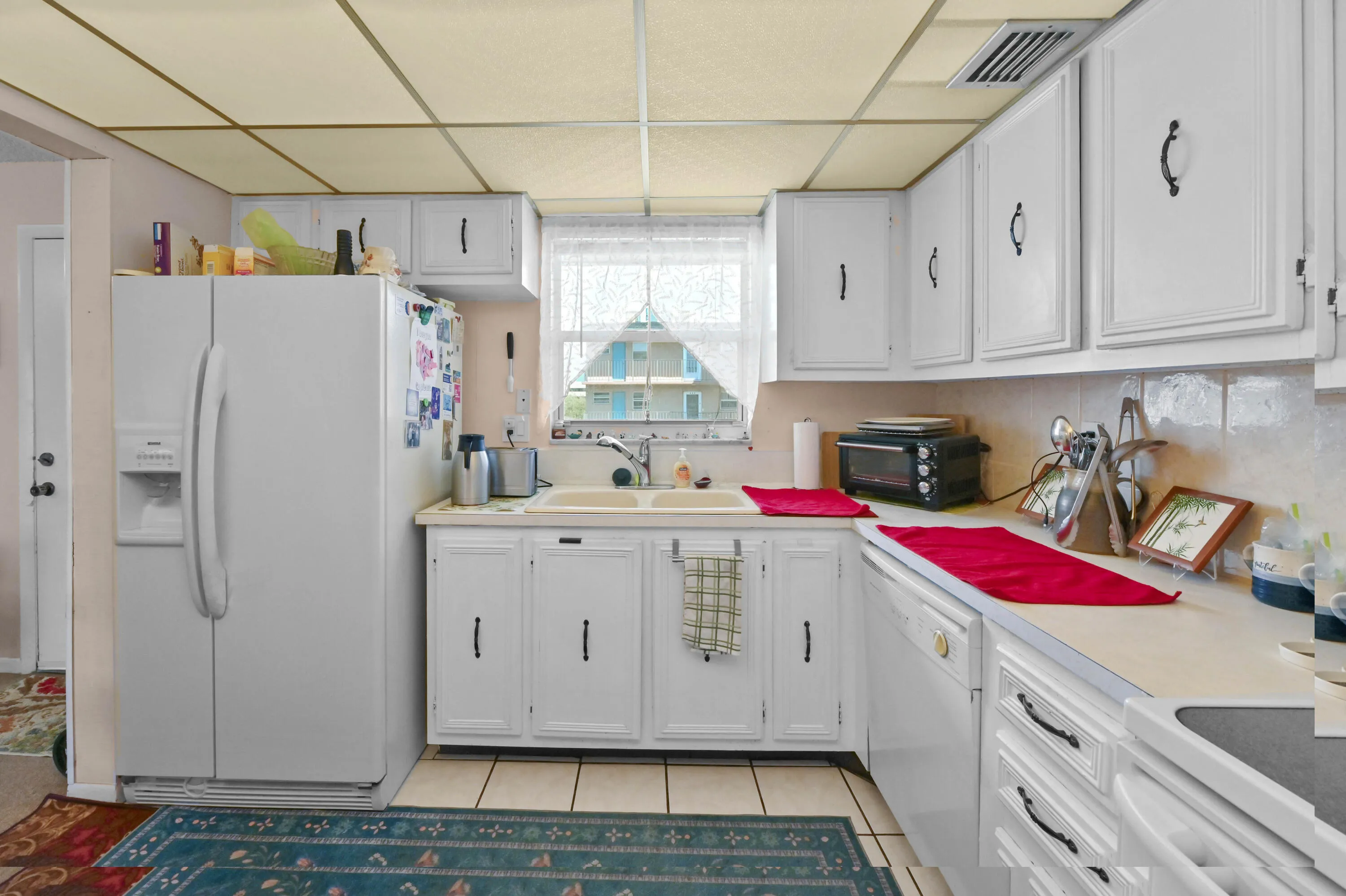 13 Kitchen 03