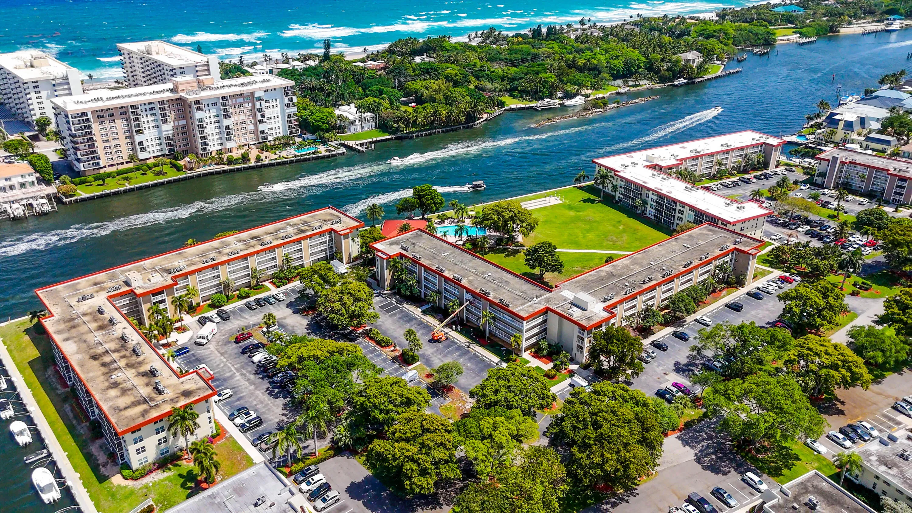 3180 NE 48CT unit 201 Drone shots-7