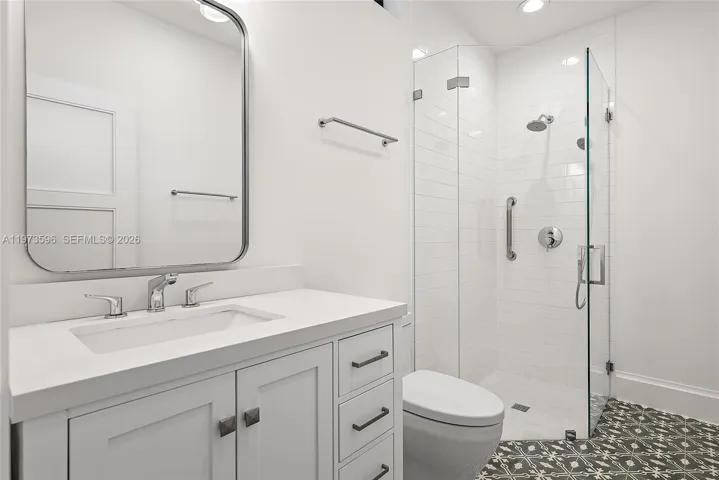 Guest House Bath
