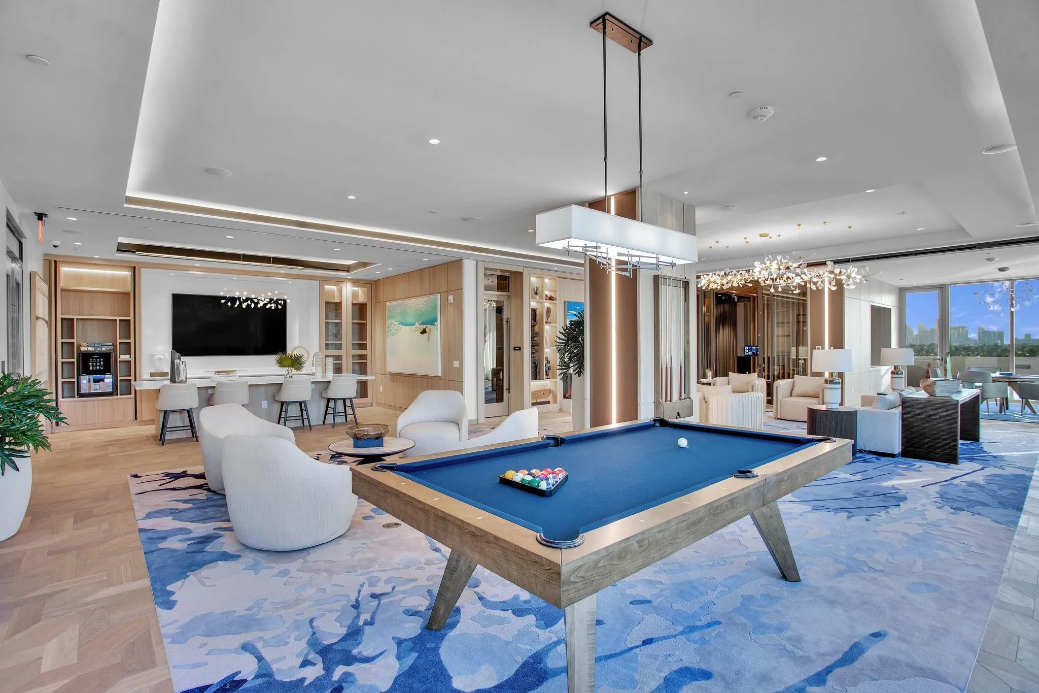 The Wave-Gathering Lounge