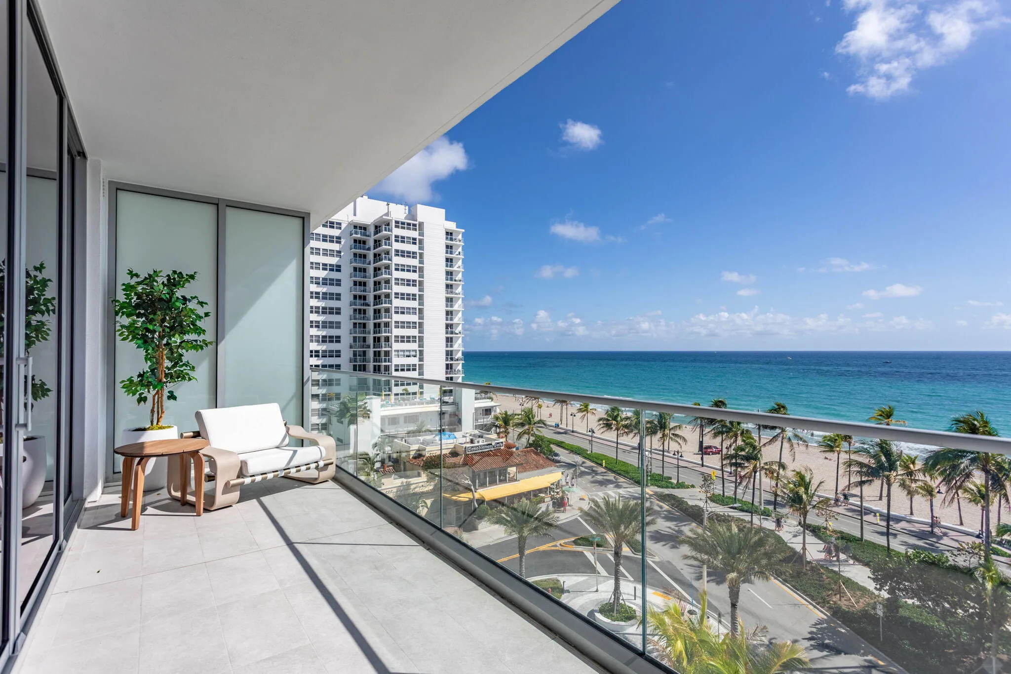 68-web-or-mls-501 Balcony--4