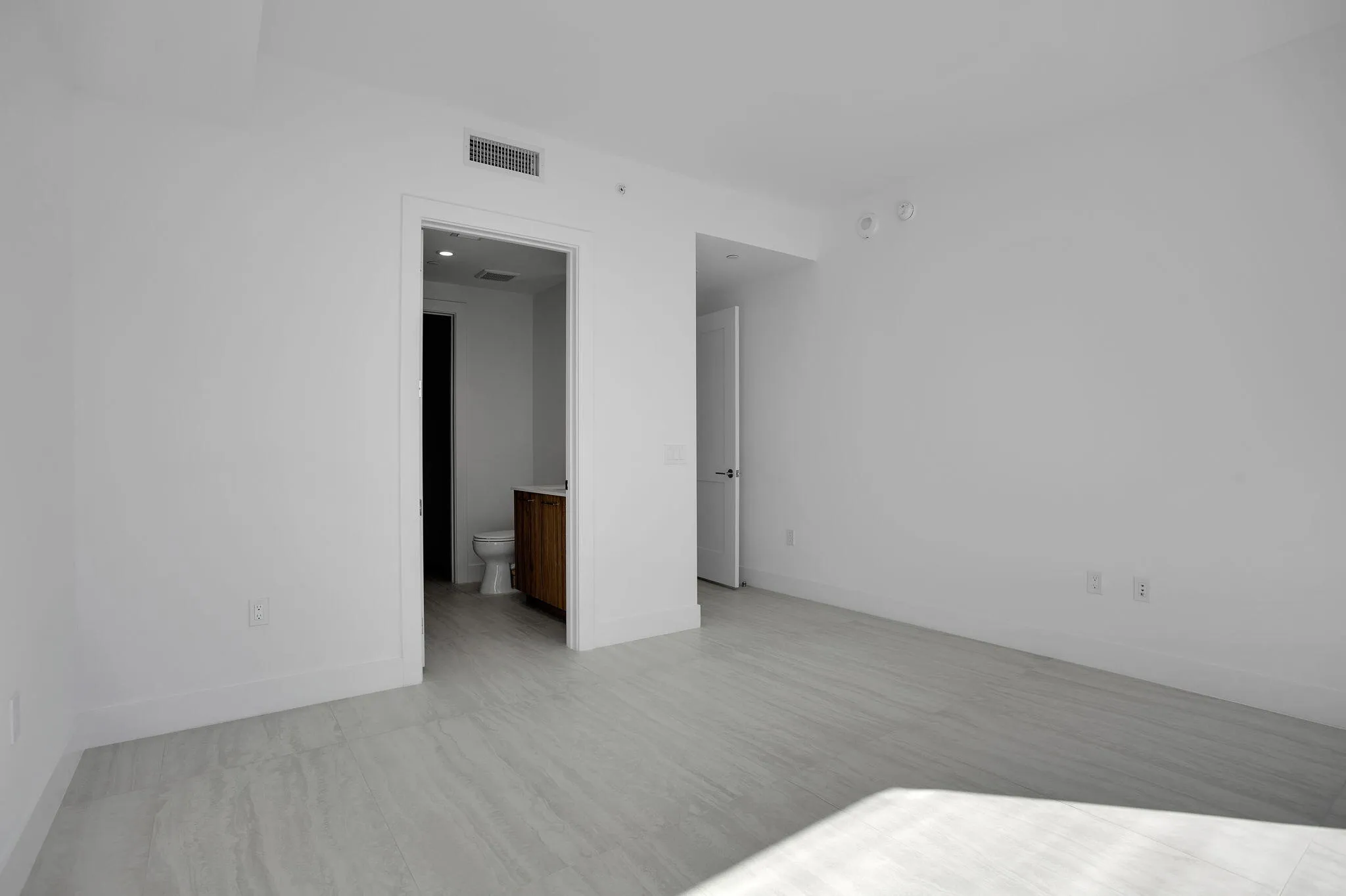 Guest Suite (2)