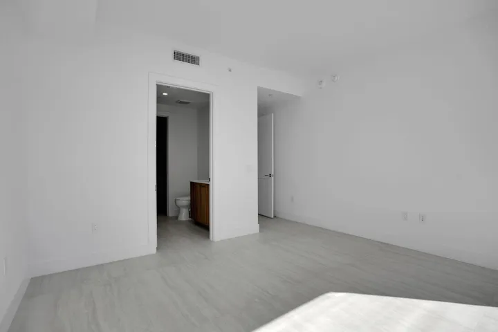 Guest Suite (2)