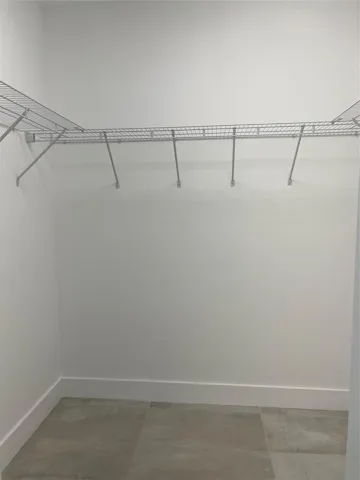 Master Walking Closet