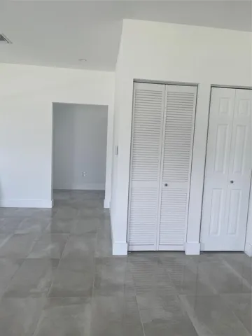 AC & Closet