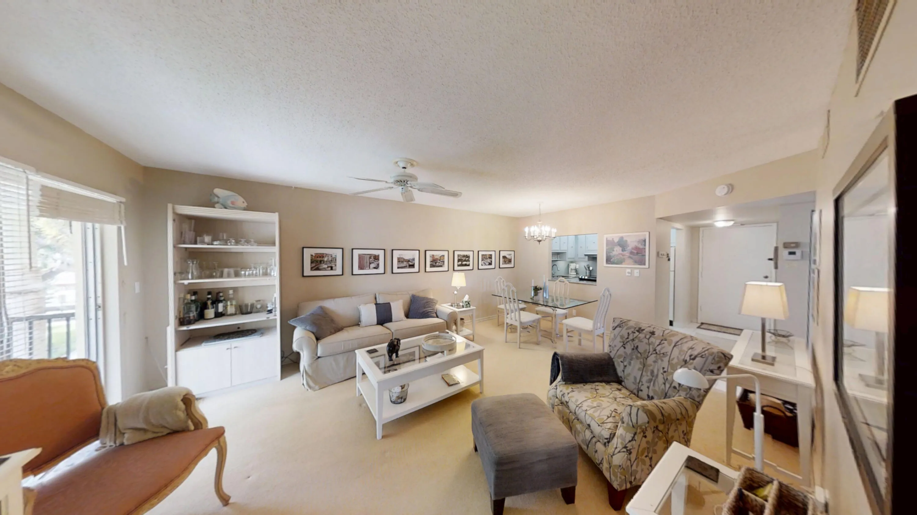 Living room Matterport 1