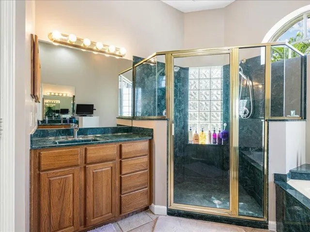 32-Master Bath