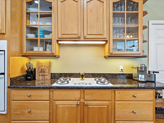 23-Kitchen