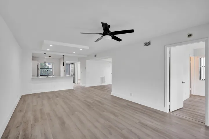 Condo For Sale in Lucerne Pointe