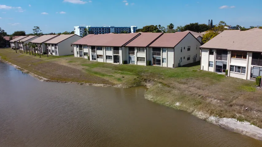 Condo For Sale in Lucerne pointe