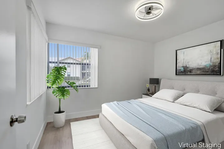 Condo For Sale in Lucerne Pointe