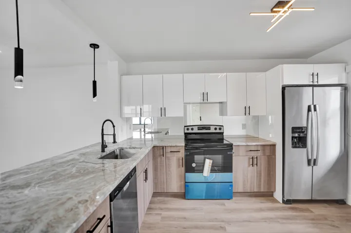 Condo For Sale in Lucerne pointe
