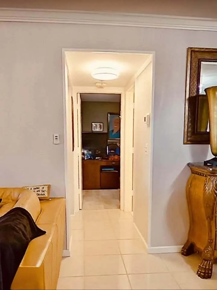 Hallway from Living & Dining Rm