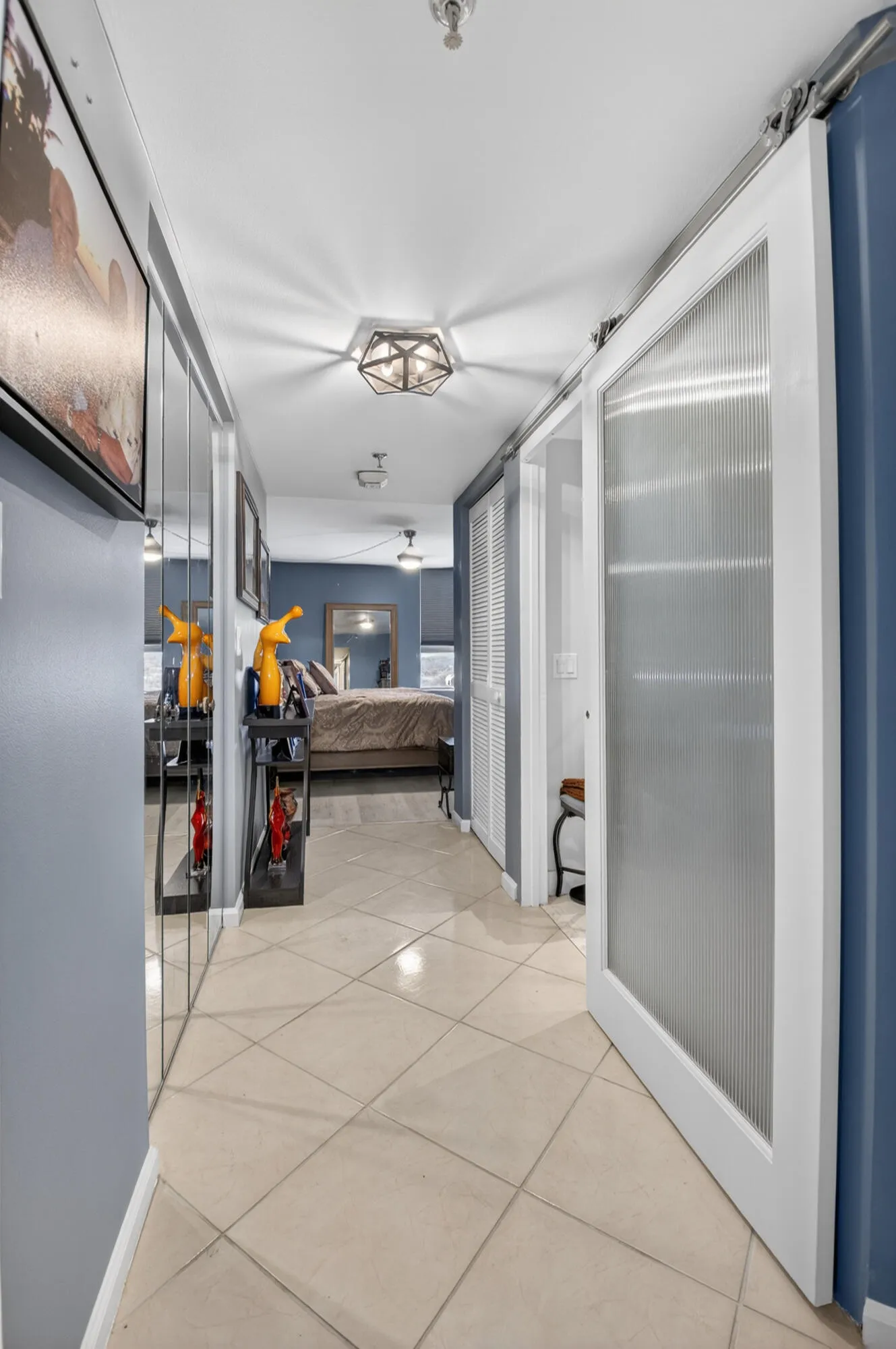 Entrance Hallway 3